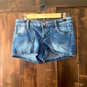 Arizona womens size 7 shorts